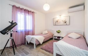 Beautiful Home In Ston With Wifi