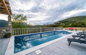 Beautiful Home In Ston With Wifi