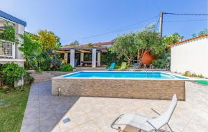 Gorgeous Home In Premantura With Sauna 