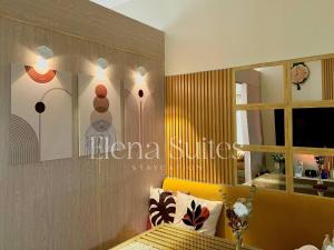Aesthetic Cozy Stay with PS4, Netflix Coffee Nook - Elena Suites Staycation