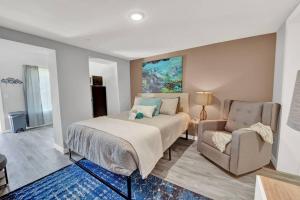 The Dolphin Watch Near the Beach in FWB - Unit 7