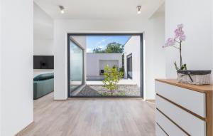 Stunning Home In Vintijan With Sauna