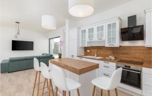 Stunning Home In Vintijan With Sauna 