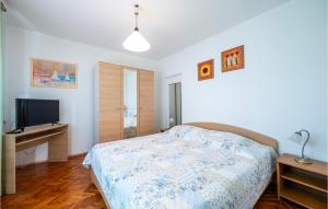 Gorgeous Apartment In Rabac With Wi-Fi 