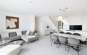 Gorgeous Home In Dramalj 