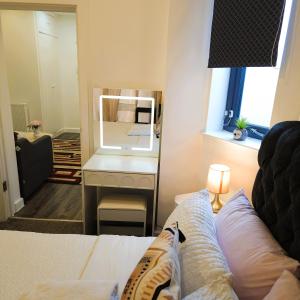 LONDON 02 GLAMOUR APARTMENTs