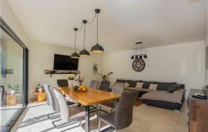 Cozy Home In Grizane-Belgrad 