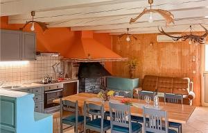 3 Bedroom Nice Home In Lanisce 