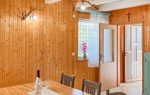 3 Bedroom Nice Home In Lanisce 