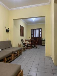 POUSADA BELÉM - Casa em Campina Grande, Próximo ao centro, 2 Quartos, Garagem