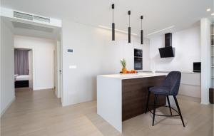 Lovely Apartment In Malinska 