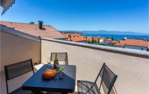 1 Bedroom Amazing Apartment In Malinska