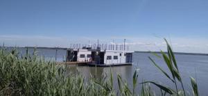 ARKA 2 domki na wodzie w Mielnie 400 metrów do morza, rower wodny, Wifi, Parking