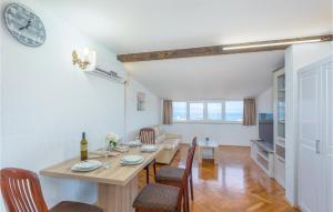 1 Bedroom Amazing Apartment In Malinska 