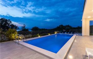 Cozy Home In Klimno With Wifi