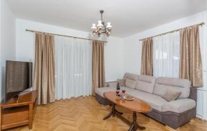 Nice Apartment In Malinska With Wifi