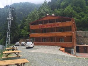 Cam Hotel & Restaurant 2