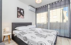 Beautiful Home In Njivice With Wifi