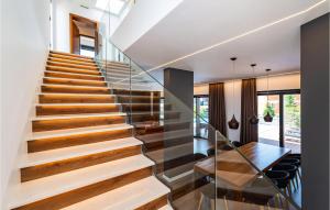 Stunning Home In Novalja