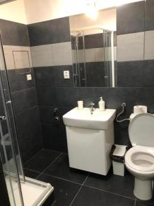 4 Person Room Great for Two Couples or a Family