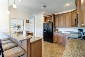 Summer Dayz - Families Love It Here, Just Across from the Beach