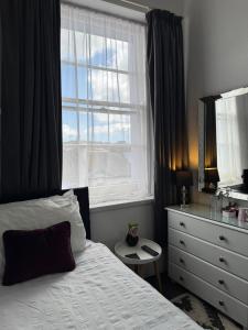 Single Room with Shower room in The Patricia
