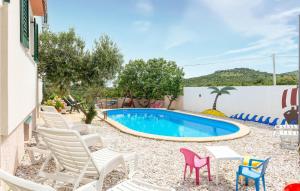 7 Bedroom Stunning Home In Kastel Novi