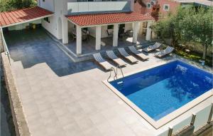 Lovely Home In Sevid With Wifi