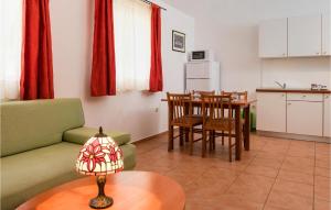 1 Bedroom Nice Apartment In Baska Voda