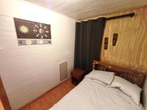 Acogedora habitación en casa cerca del centro