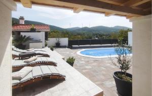 Awesome Home In Ljubitovica