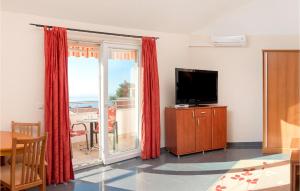 Amazing Apartment In Baska Voda 