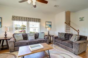 Summer Dayz - Families Love It Here, Just Across from the Beach