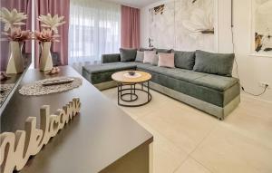 Cozy Apartment In Silo