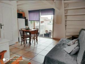 Appartements Maisonnette 4 couchages sainte marie plage 66 : photos des chambres