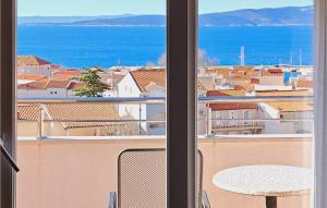 Stunning Apartment In Baska Voda