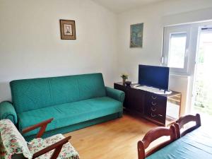 Apartments in Starigrad-Paklenica 42964