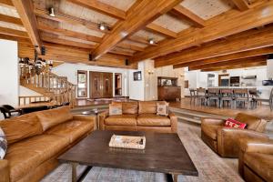 Bear Lake Lodge #2547