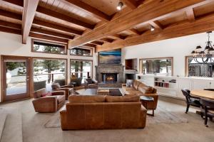 Bear Lake Lodge #2547