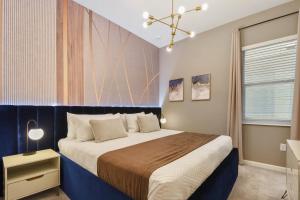 Lakeview Spacious 12br Themed Home GamePoolSpa