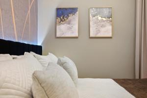 Lakeview Spacious 12br Themed Home GamePoolSpa