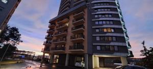 Sunrise West Tower