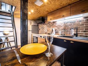 Le Petit Macaron Industriel Hyper Centre 5min Place Stan Logements Insolites