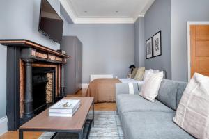 Luxury Soho Apartment R1