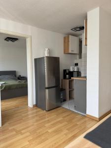 Zentrales Apartment mit Netflix, Kaffee & Parkplätzen