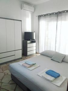 Apartments and rooms by the sea Podaca, Makarska - 16160