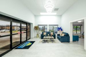 Days Inn & Suites by Wyndham Bossier City - Casino Area