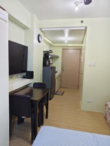 Mplace residence condominium by Jackie #8