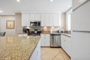 Sleeps 26! Walk To River Street-Bars-Shopping-1-5