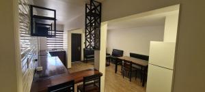 Casa cómoda y completa con 2 camas king size y 1 cama twin